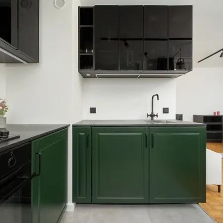 Przytulny Z Wanna Blisko Parku We Wroclawiu By Renters * Wrocław