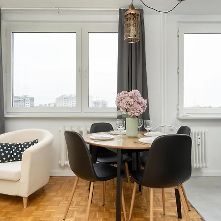 아파트 Przytulny Z Wanna Blisko Parku We Wroclawiu By Renters